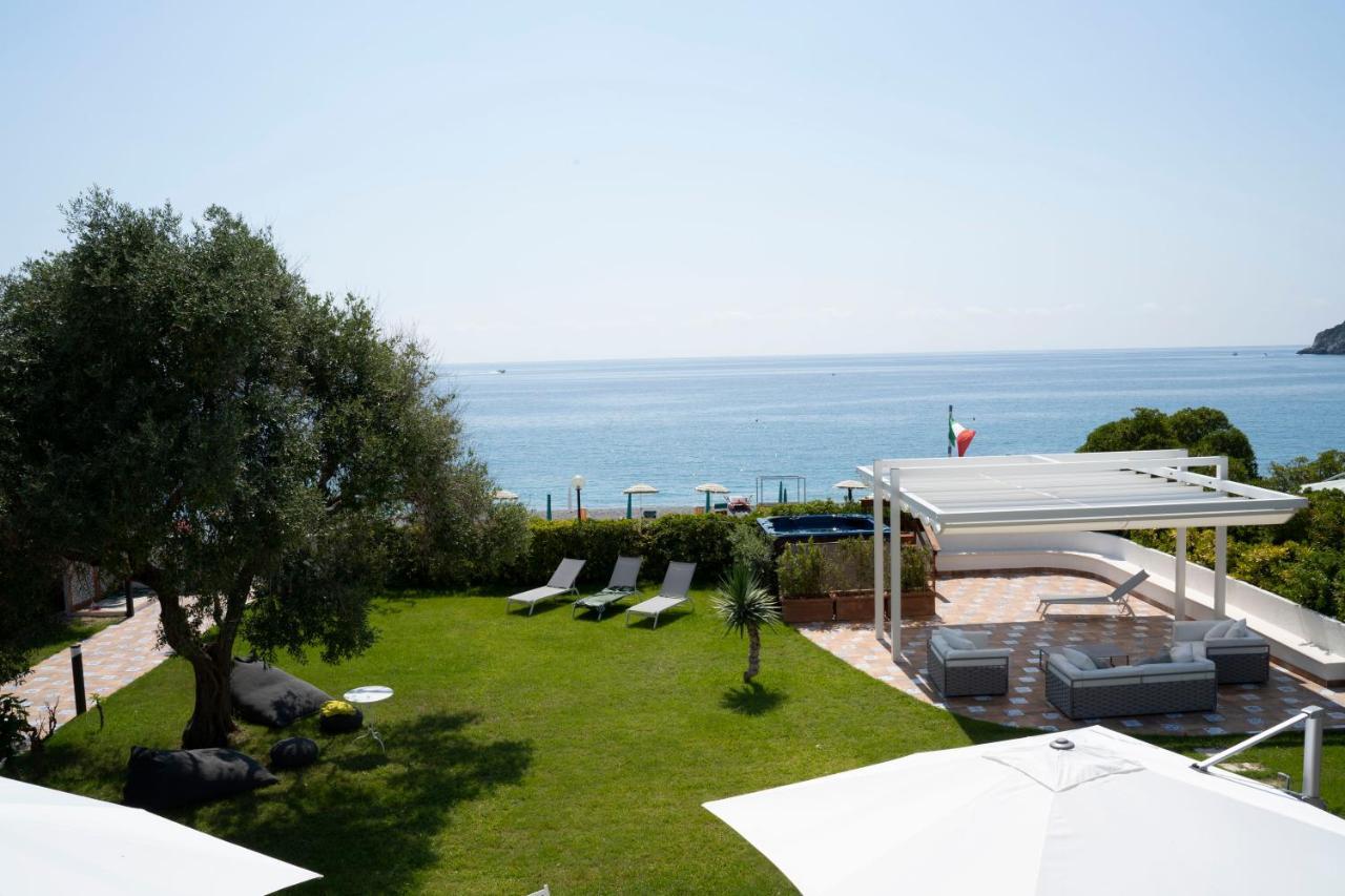 Hébergement de vacances Pietra Rossa *